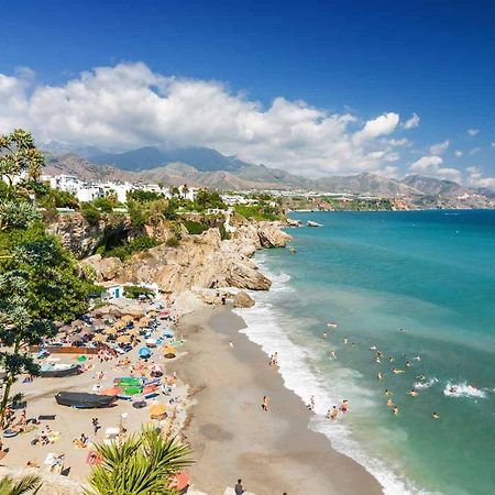 Nerja Apartamento Centro Exteriör bild