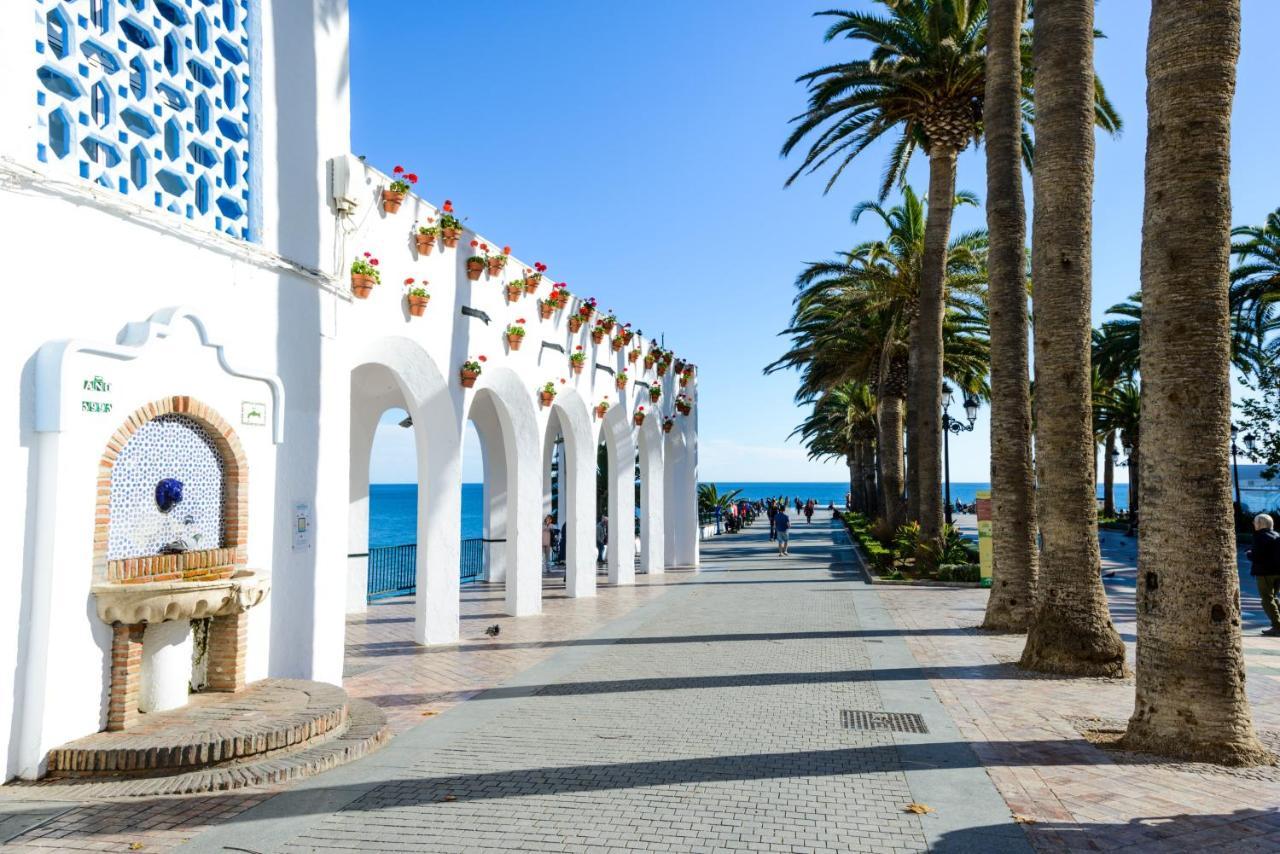 Nerja Apartamento Centro Exteriör bild
